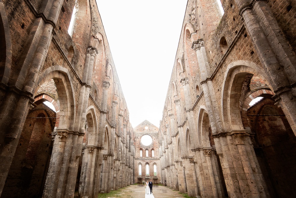 Matrimonio a San Galgano